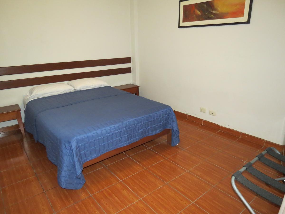 Miraflores Inn Лима Экстерьер фото