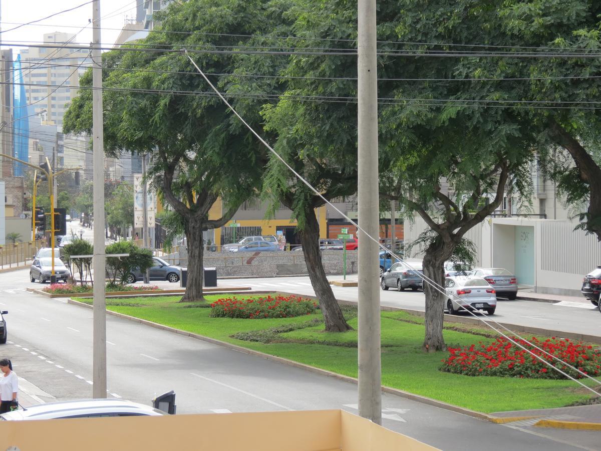 Miraflores Inn Лима Экстерьер фото