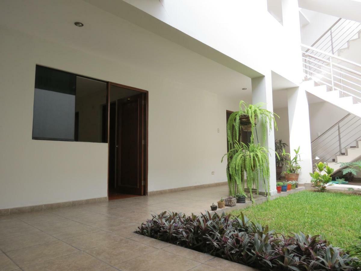 Miraflores Inn Лима Экстерьер фото